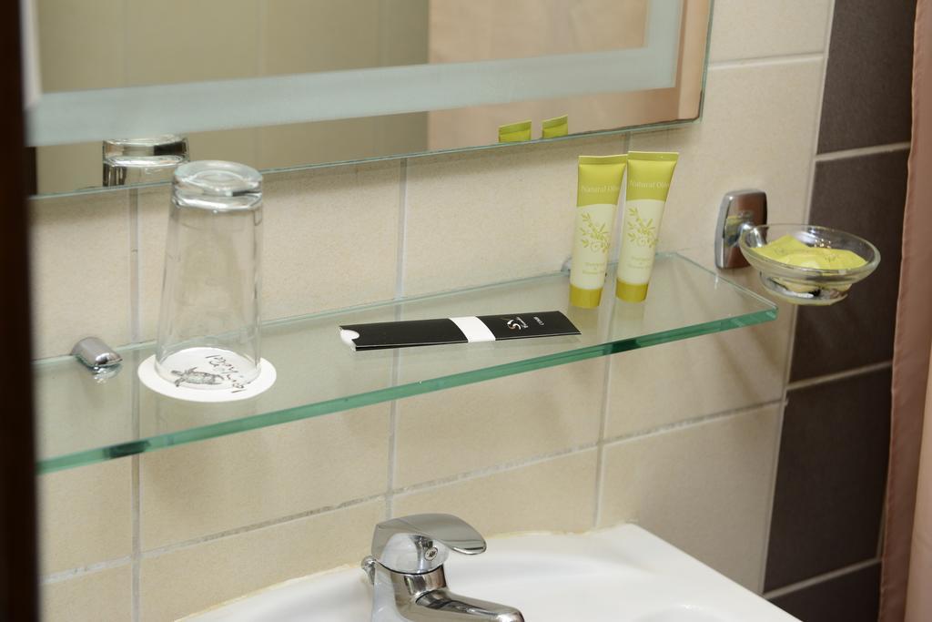 Ionion Hotel Kyparissia Luaran gambar
