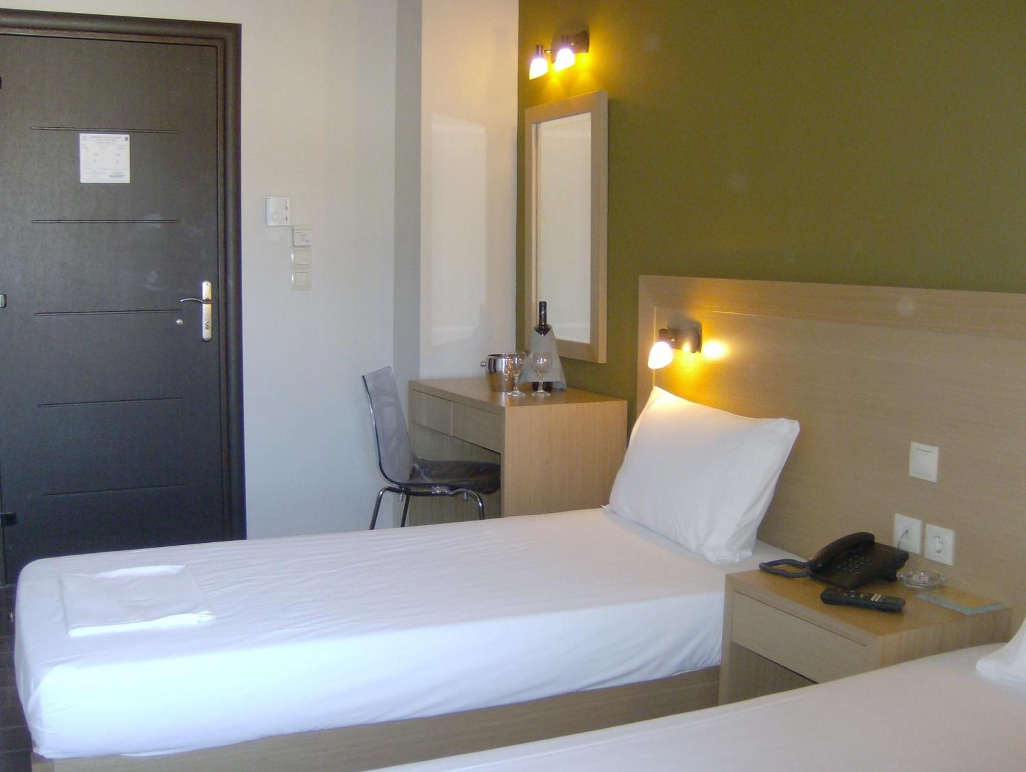 Ionion Hotel Kyparissia Luaran gambar